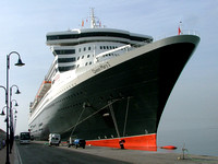 Queen Mary 2 in Malaga, Spain on 20-21 October 2004