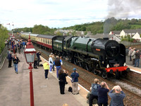 200
